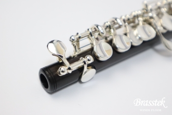 Piccolo uguisu grenadilla wood【キイ洋白製】 [お取り寄せ商品]