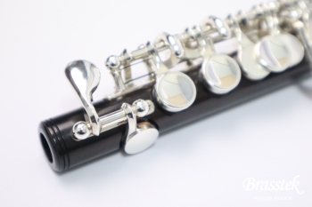 Piccolo uguisu-Ag grenadilla wood【キイ銀製】 [お取り寄せ商品]