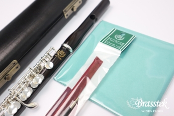 Piccolo uguisu-Ag grenadilla wood【キイ銀製】 [お取り寄せ商品]