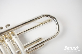 B♭Trumpet YTR-1335S【入門セット付き】