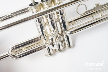 B♭Trumpet YTR-1335S【入門セット付き】