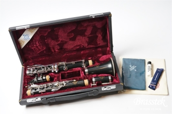 B♭Clarinet E11