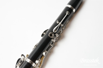 B♭Clarinet E11