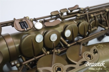 Alto Saxophone Model ” Rustic ” ぐりんれい三田千晶氏選定品