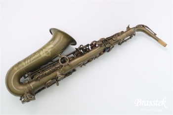 Alto Saxophone Model ” Rustic ” ぐりんれい三田千晶氏選定品