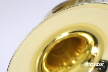 French Horn YHR-567