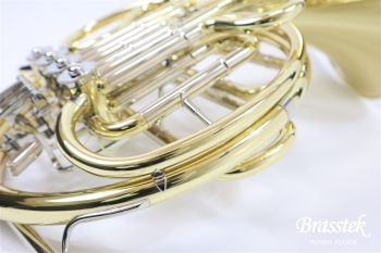 French Horn YHR-567