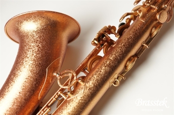 Tenor Saxophone Power Bell “Red brass with splendid lacquer finish”