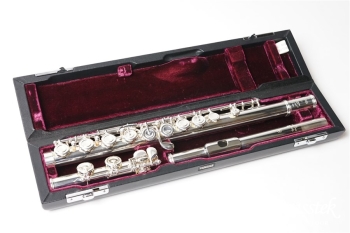 Flute YFL-717