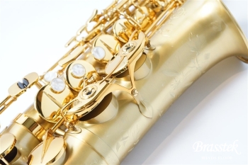 Alto Saxophone  ”SUPREME_シュプレーム”Brushed Satin Gold【お取り寄せ商品】