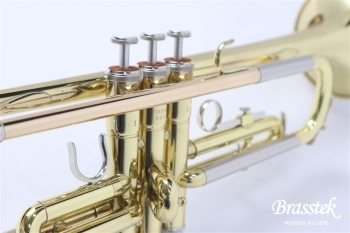 B♭Trumpet YTR-2320E