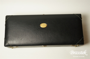 Alto Saxophone  YAS-875