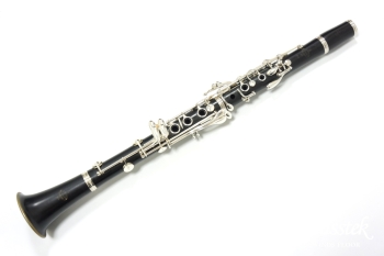 B♭Clarinet E11