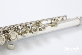 Flute M-180