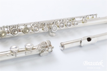 新品 フルート azz2e_01.jpg