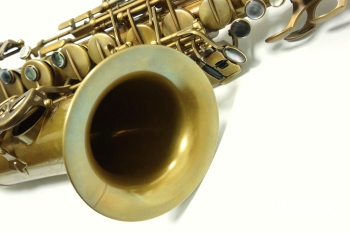 Alto Saxophone EAS652 ” 52nd Street Model ”