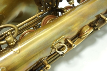 Alto Saxophone EAS652 ” 52nd Street Model ”