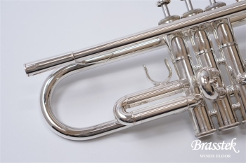 B♭Trumpet YTR-8345S