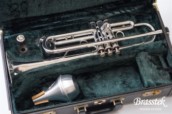 B♭Trumpet YTR-8345S