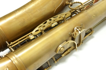 Tenor Saxophone ETS852