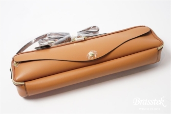 Legato Largo × Pearl Flute フルートケースカバー【キャメル】
