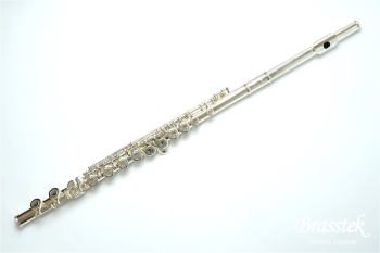 FLute YFL-211