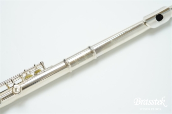 FLute YFL-211