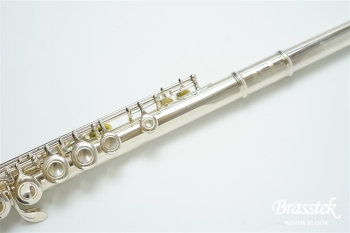 FLute YFL-211