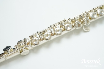 FLute YFL-211