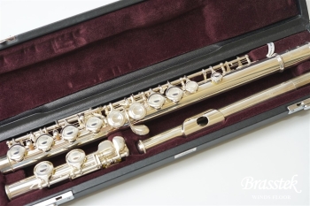 FLute YFL-211