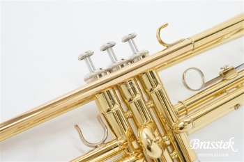 B♭Trumpet YTR-2335