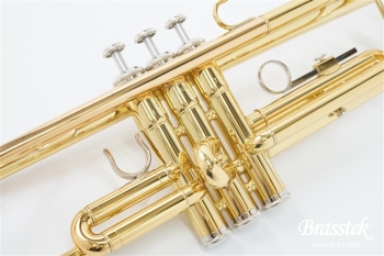B♭Trumpet YTR-2335