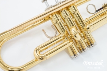 B♭Trumpet YTR-2335