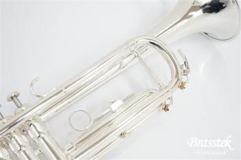 B♭Trumpet YTR-2335S