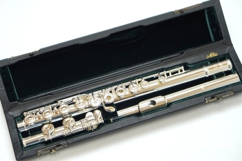 Flute A10RE【お取り寄せ商品】