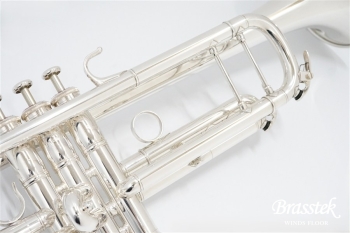 B♭Trumpet YTR-8335HGS