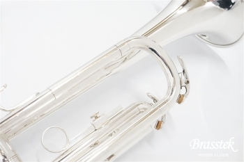 B♭Trumpet YTR-3320S
