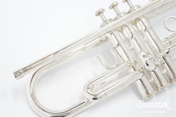 B♭Trumpet YTR-3320S