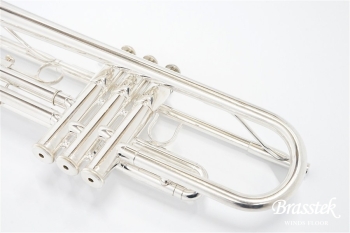 B♭Trumpet YTR-3320S