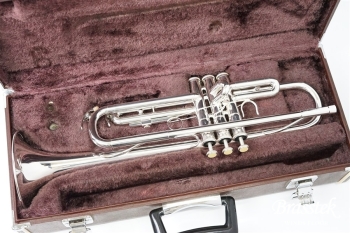 B♭Trumpet YTR-3320S