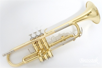 B♭Trumpet YTR-2320E