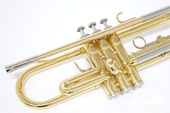 B♭Trumpet YTR-2320E