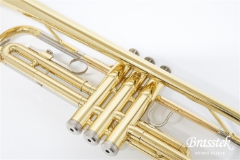 B♭Trumpet YTR-2320E