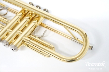 B♭Trumpet YTR-2320E