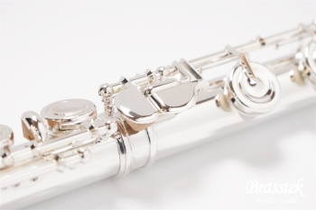 Flute Atelier plus1E BR【お取り寄せ商品】