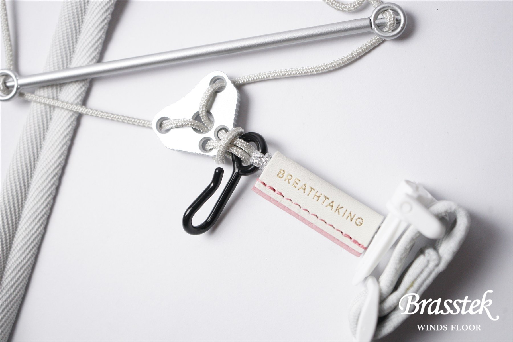 SaxStrap LithePremiumⅡ-R 2026限定モデル シロと桜　 Mサイズ