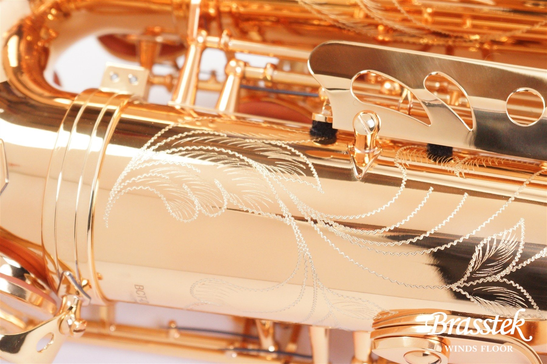 Tenor Saxophone　BC8402