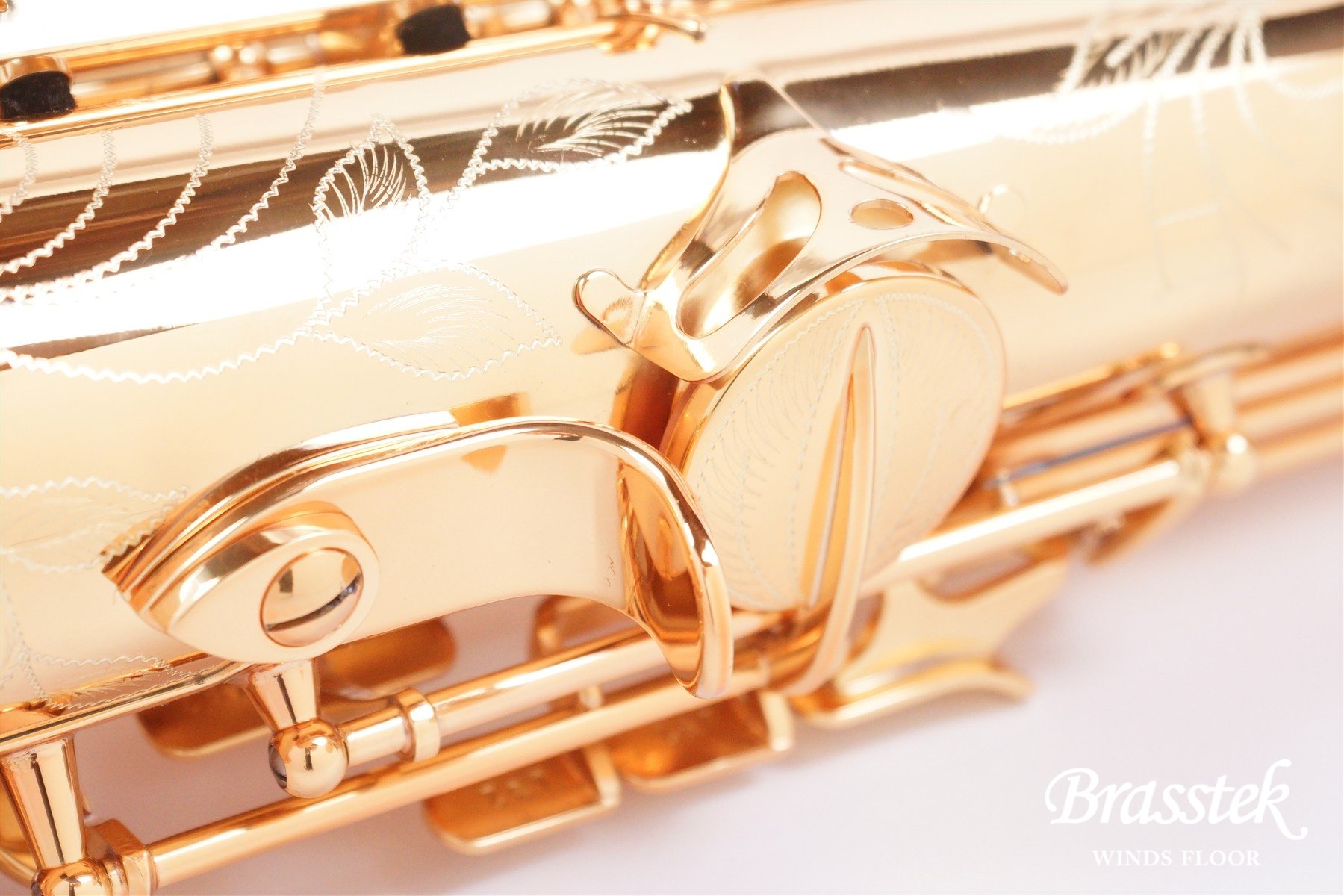 Tenor Saxophone　BC8402