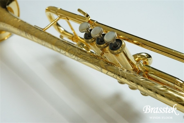 B♭Trumpet ETERNA GP彫刻