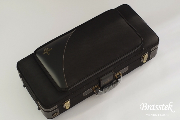 Alto Saxophone A - WO 1    Yellow Brass Body